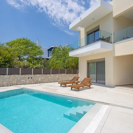 Pava-sea View Brand New *