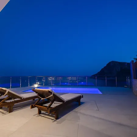 Pava-sea View Brand New *