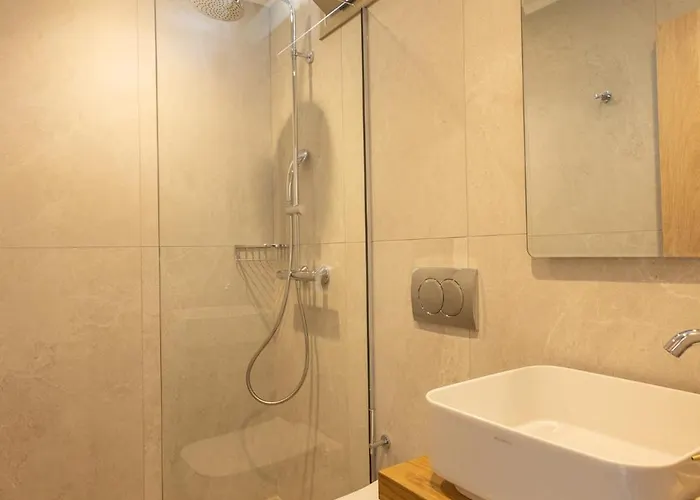 Pava-sea View Brand New Villa *