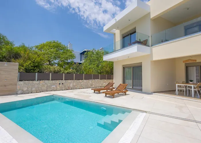 Pava-sea View Brand New *