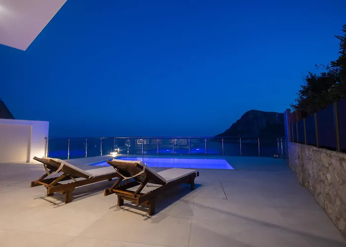 Pava-sea View Brand New *